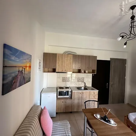 Little John's For Two Or Three Apartment Kavala