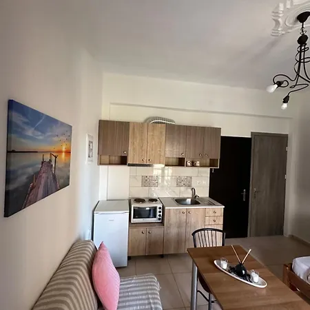 Little John's For Two Or Three Apartment Kavala